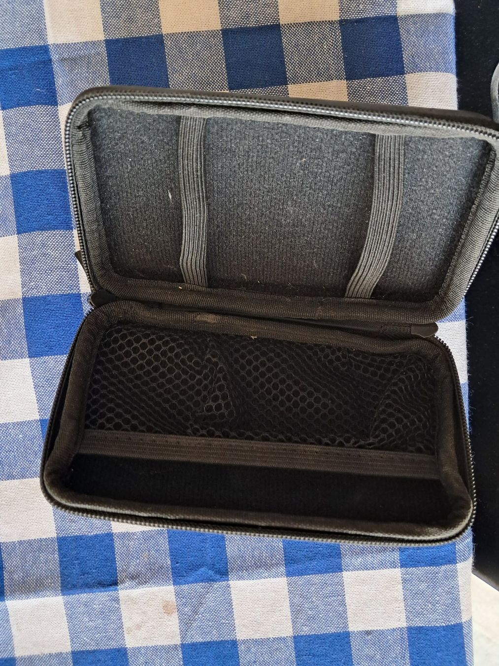 Custodie protettive: Brooklyn Nintendo DS Hardcase – Usato da Wallisellen venduto da Cyberfuexli 1
