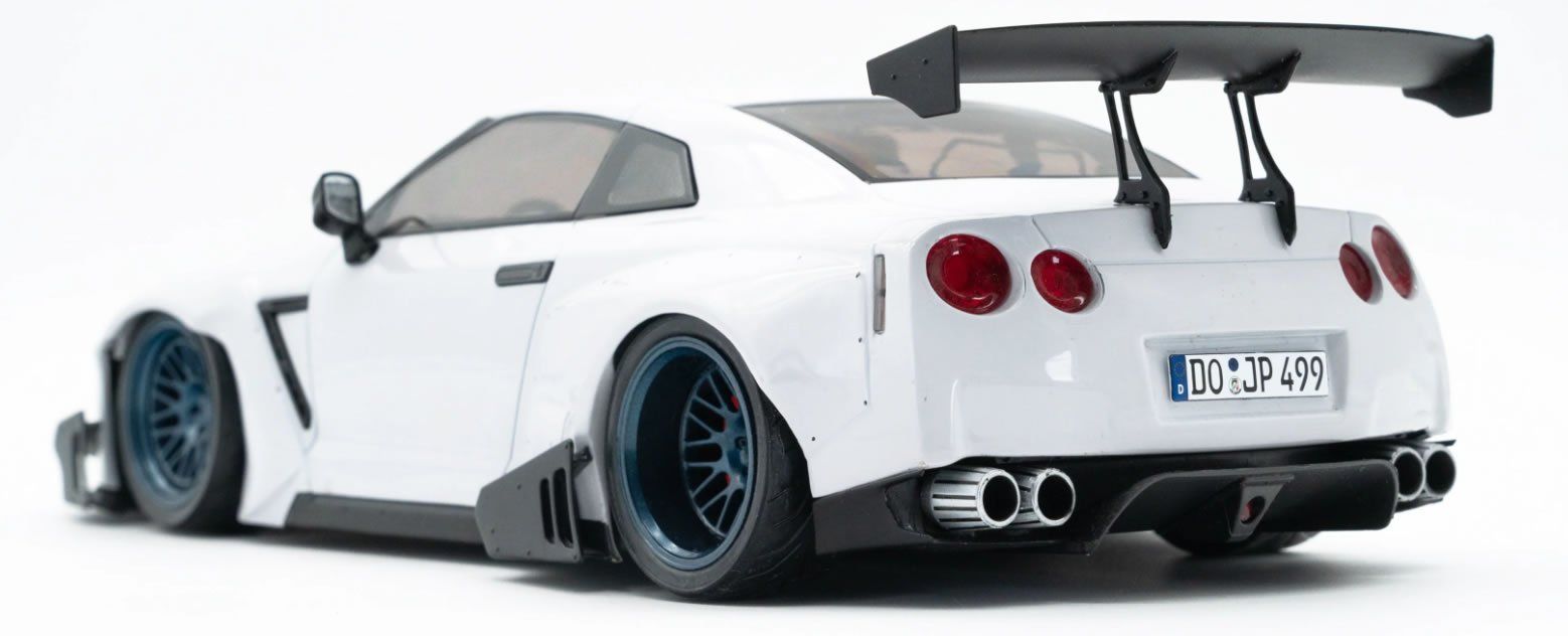 Nissan Modellini d'auto: JP Kraemo 1:18 Modell BOOSTWARS - NEU OVP – Nuovo e nell'imballaggio originale da Schaan venduto da T1LL 2