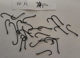 24 hameçons pour le saumon n° 12 Lachs Hacken 24 Stück