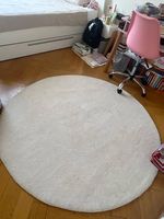 Grand tapis rond et rose - La Redoute