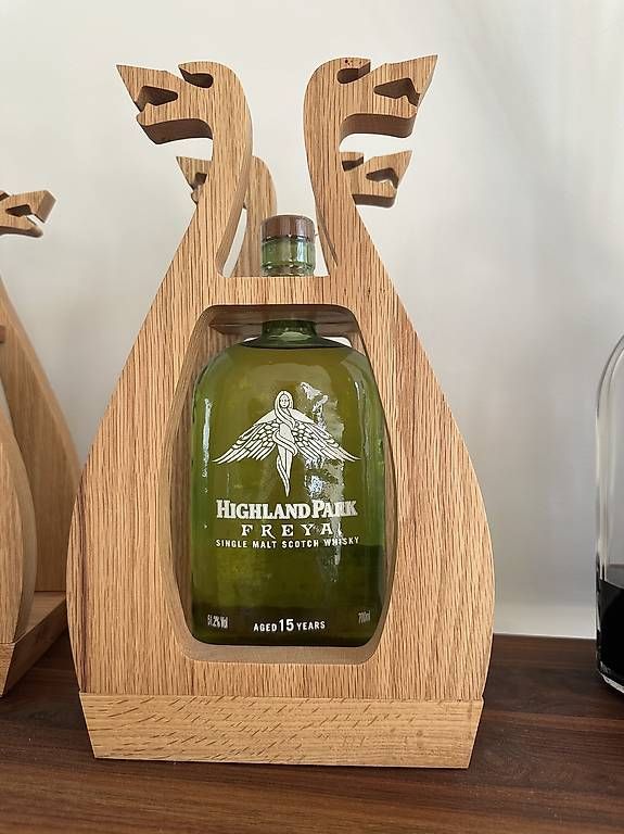 Highland Park Bevande alcoliche: Highland Park Valhalla, Single Malts THOR, ODIN, FREYA, LOKI – Usato da Zürich venduto da san_l5wd 1