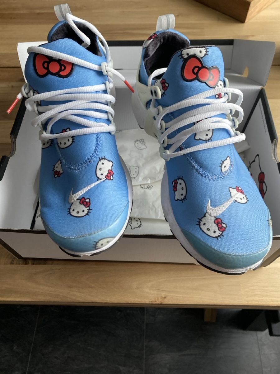Nike Scarpe da uomo: Nike Air hello kitty Turnschuhe  – Usato da Schwyz venduto da rat-race 1