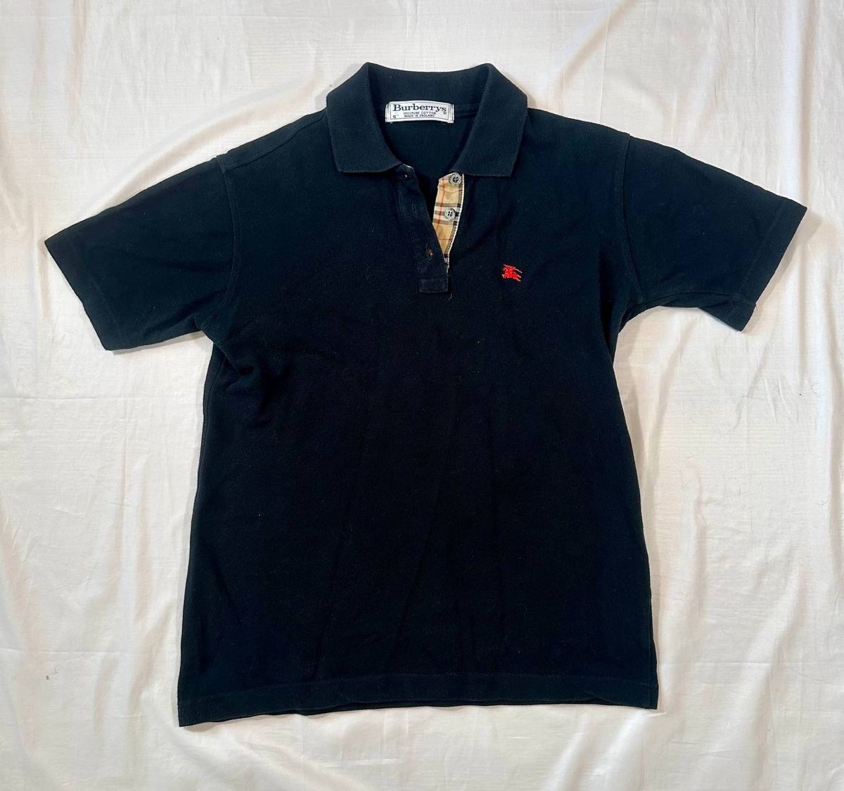 Burberry Magliette Polo: Burberry Vintage T-shirt  – Usato da Pfäffikon ZH venduto da Nataliia.