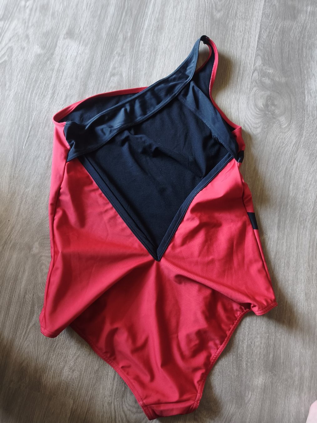 Maillots de bain & Bikinis: Badeanzug große 42 – Neuf (Voir description) à Tagelswangen par son_z88g 1