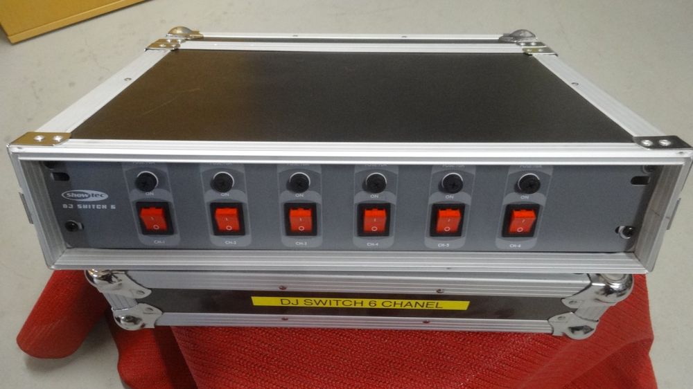 DJ Switch 6 (CH-Buchsen), inkl. Case (Gebraucht) in für CHF 58 – nur ...
