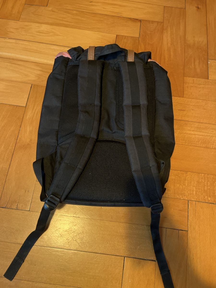 Herschel Rucksäcke: Herschel Rucksack schwarz – Gebraucht aus Zürich von Yanick195 1