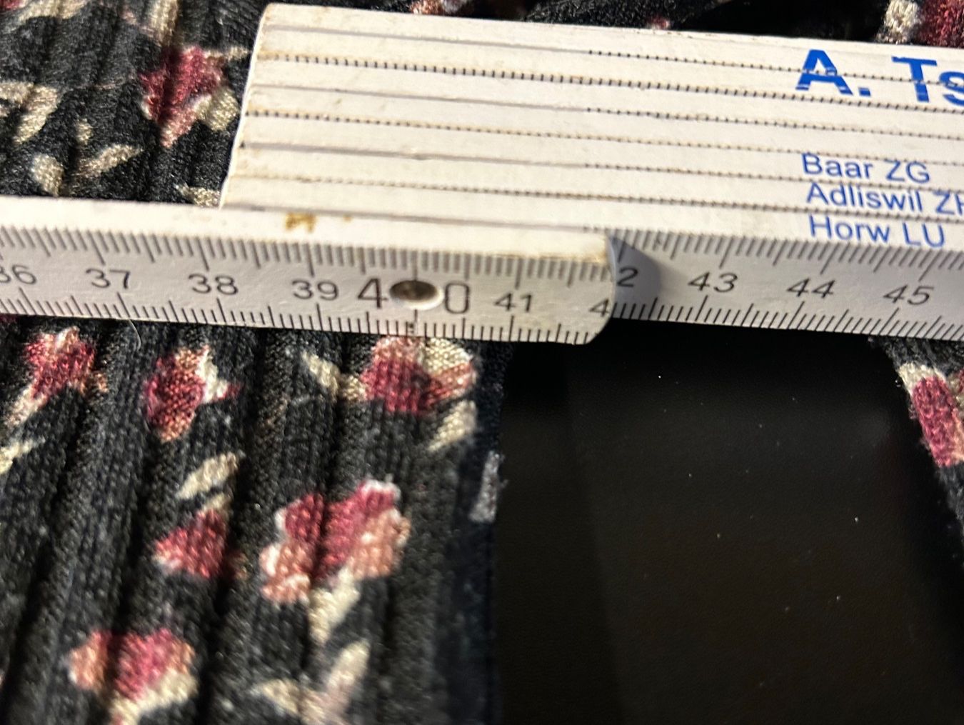 Vestiti: Strickkleid Gr. M – Usato da Obergösgen venduto da Andre118 3