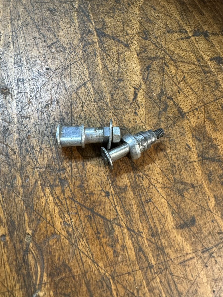 Pièces pour mobylette: Mofa Brems teile  – D'occasion à Dübendorf par Sachs621