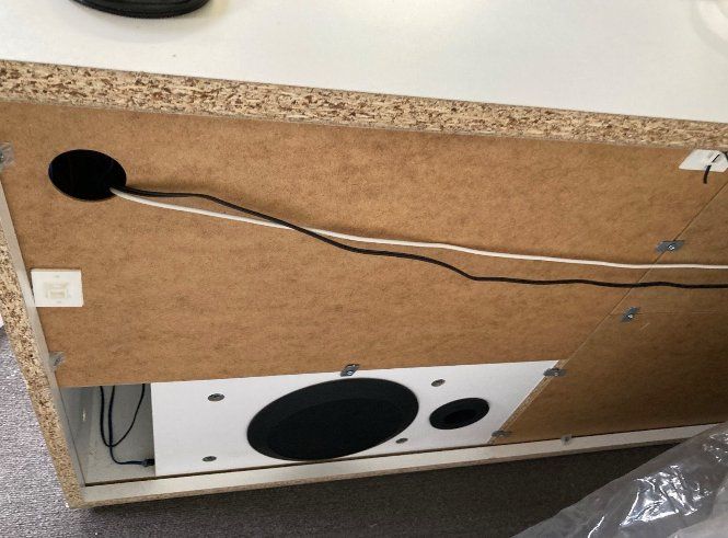 Mobili TV: TV Möbel mit Licht – Usato da Niederdorf venduto da Anderlemon 8