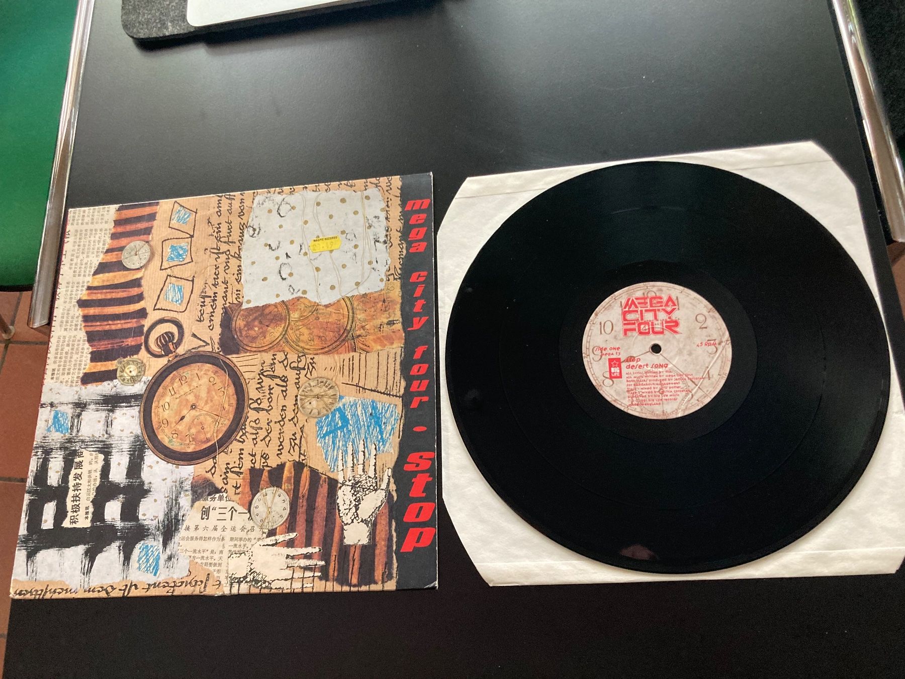 Schallplatten: Mega City Four - Stop – Gebraucht aus Fribourg von Karushi
