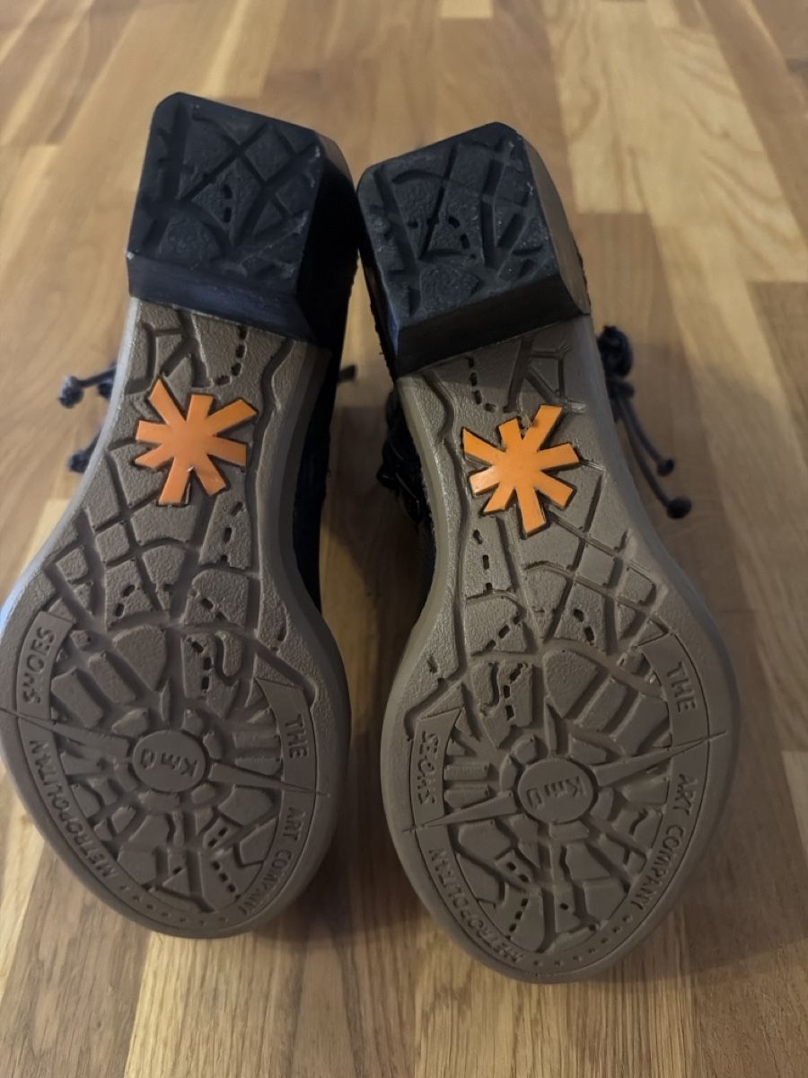 Art Chaussures femmes: Jolie bottines Art – D'occasion à Brügg BE par traindenuit 3