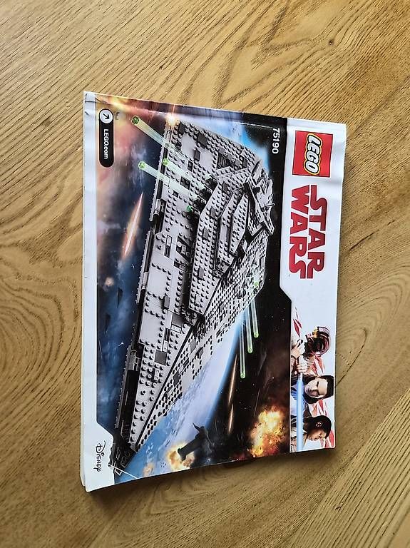 Spielzeuge: LEGO Star Wars First Order Star Destroyer.  – Gebraucht aus Heiligenschwendi von Lotusse-hair 2