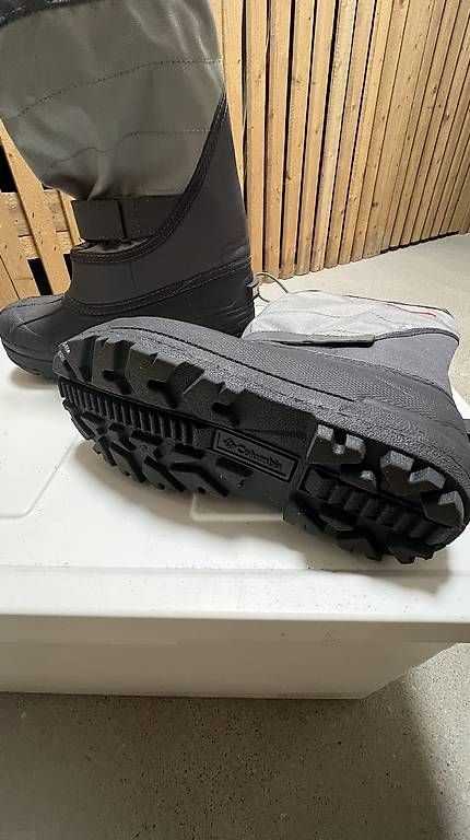 Schuhe für Jungen: Bottes pour enfants  – Gebraucht aus Neuchâtel von tst_k8xv 2