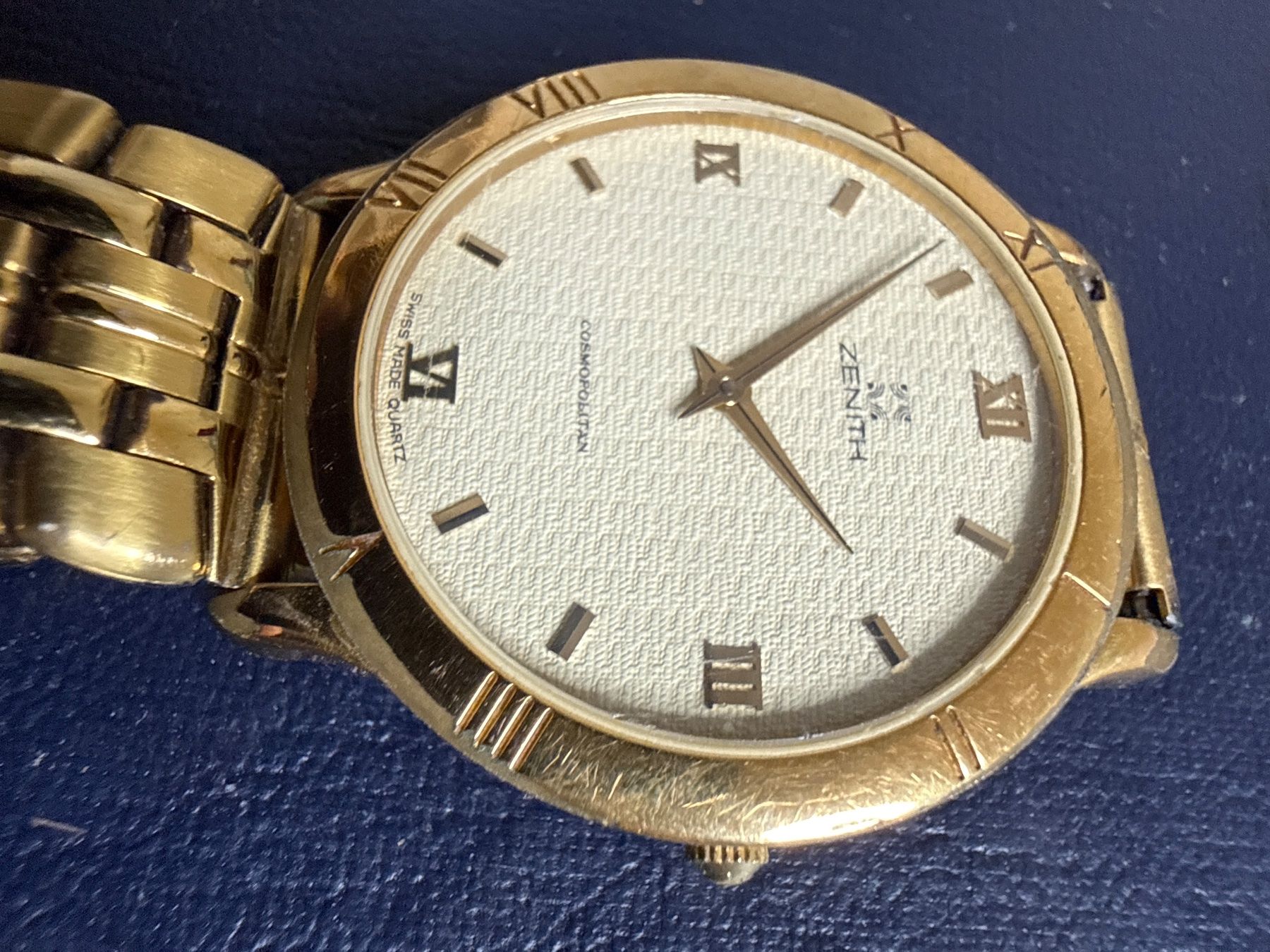 Zenith Uhren: Zenith Cosmopolitan Quarz 34 mm – Gebraucht aus Pfeffingen von Allhandelklgwatches 1