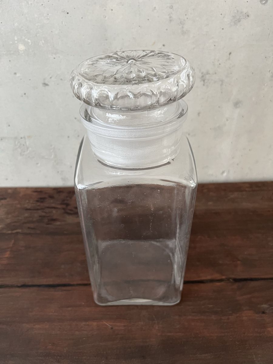 Verres: Antike Bonboniere – D'occasion à Wabern par La-Vitrine