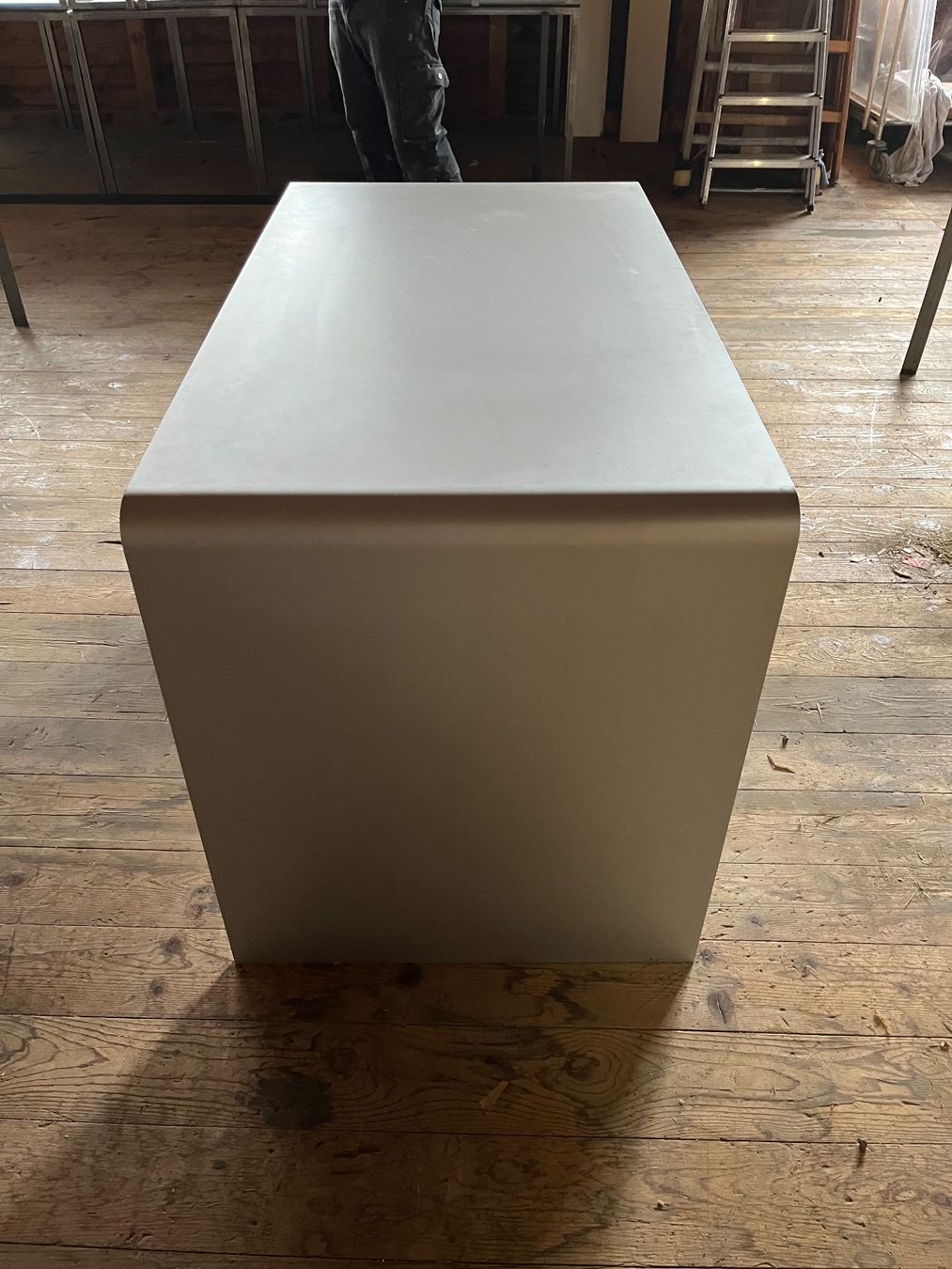 Tavoli: Aluminium Tisch, massiv – Usato da Romanshorn venduto da fbe_s8hr 1