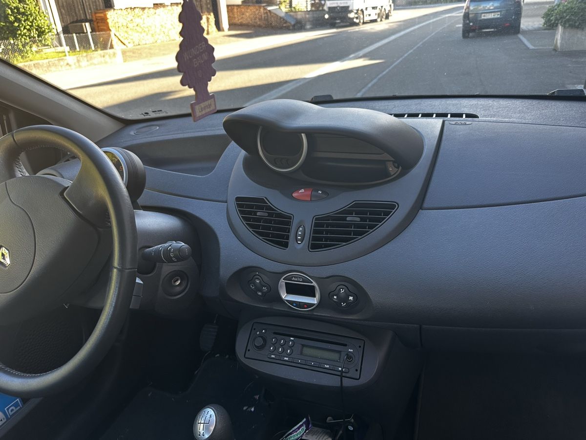 Renault Autos: Renault Twingo 1.2 16V – Gebraucht aus Möhlin von lisisa01 3