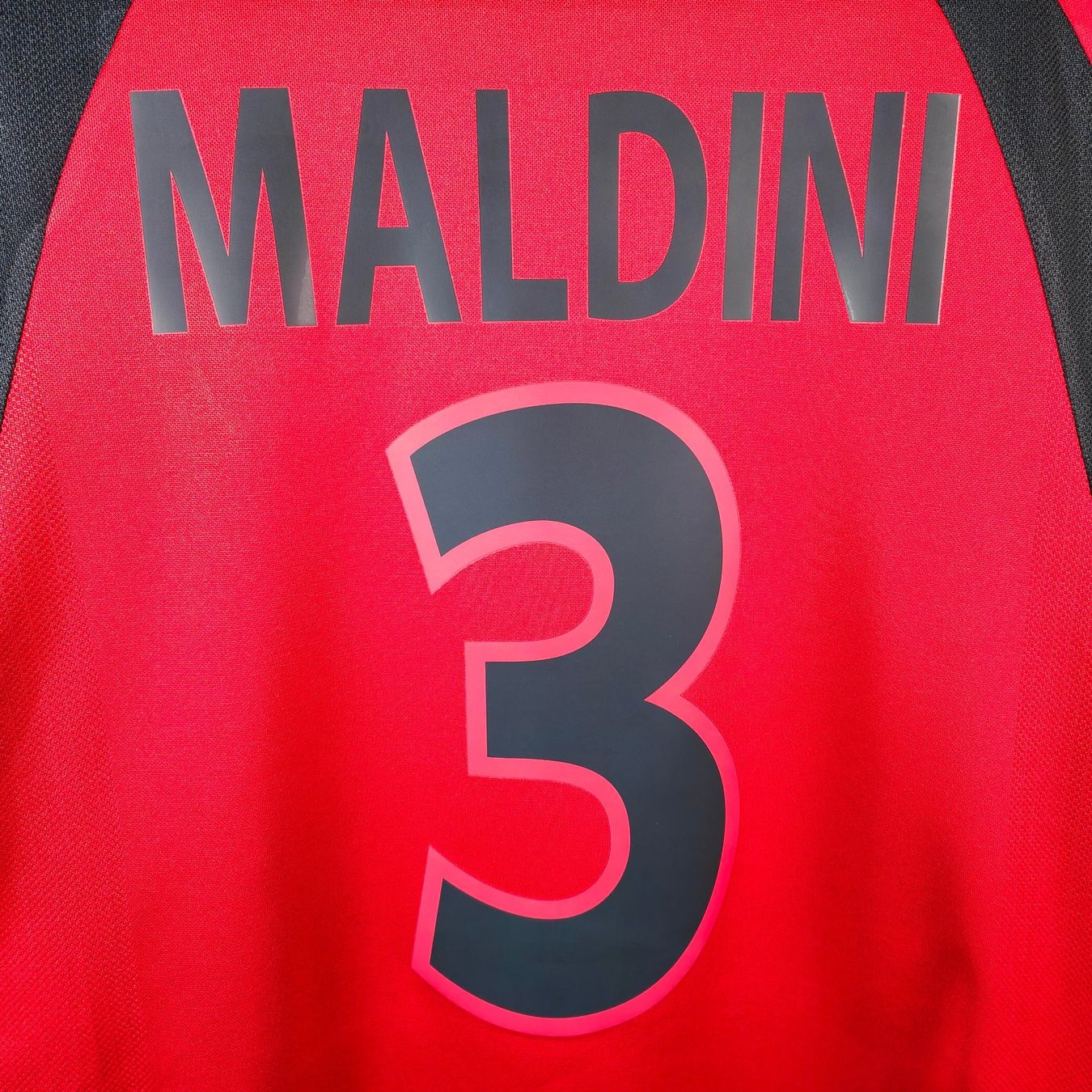 Canottiere & Pantaloni: Original 2001-02 AC Milan Third Trikot Maldini – Usato da Martigny venduto da eternalpitch 8