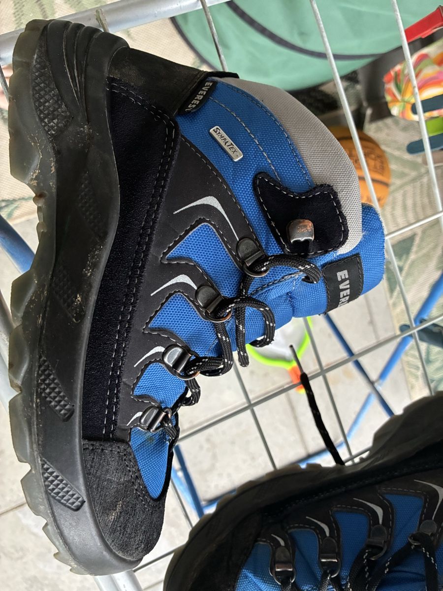 Everest Schuhe für Jungen: Wanderschuhe Everest Blau Schwarz Grösse 35 gebraucht – Gebraucht aus Dinhard von bliggi12 1