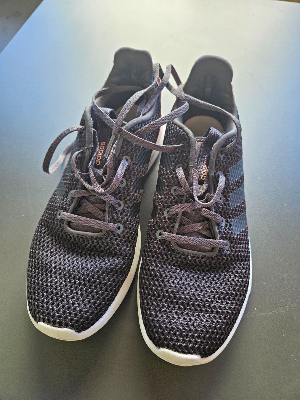 Adidas Scarpe da donna: Adidas cloutfoam Turnschuh – Usato da Basel venduto da wurzelstein