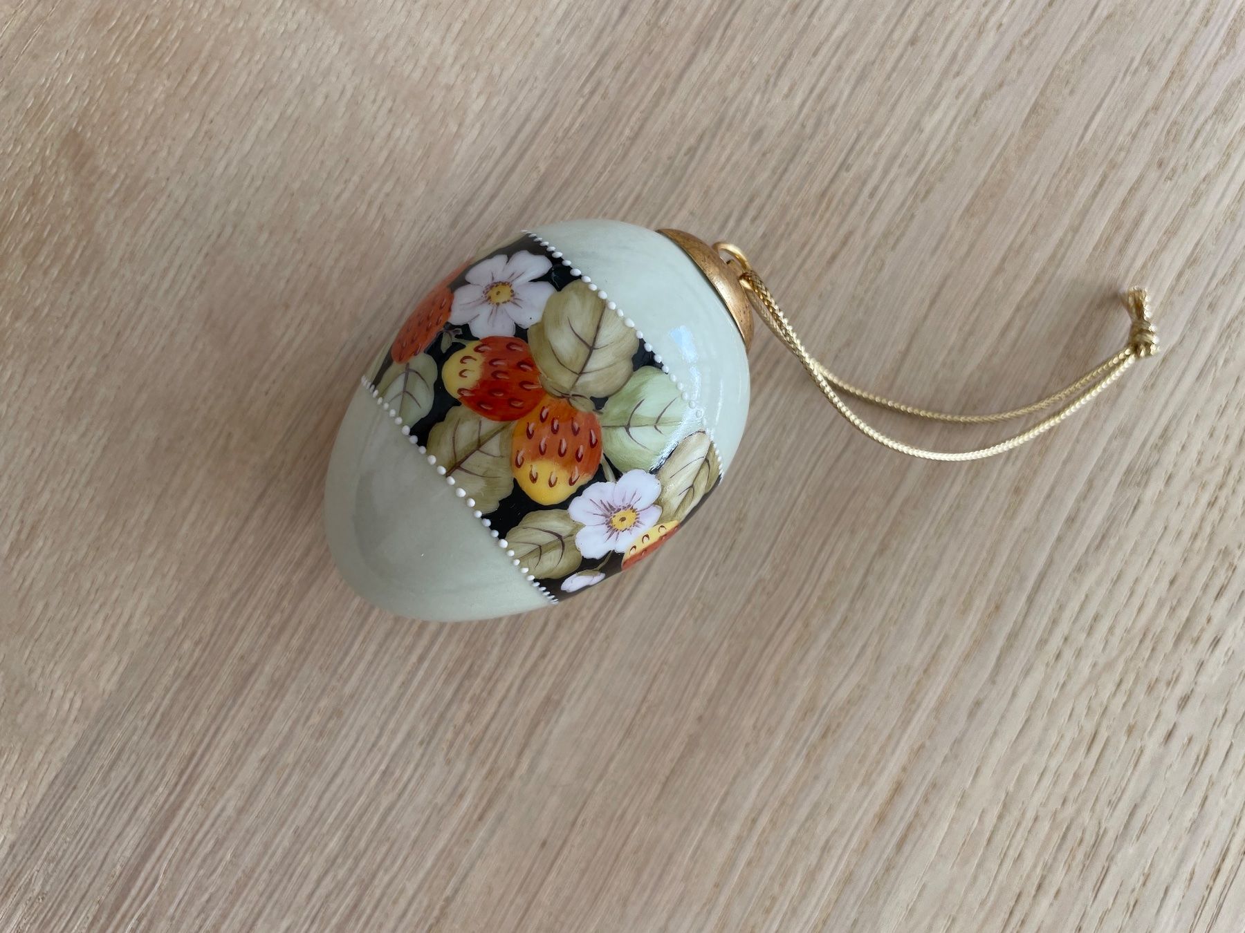 Tutte le decorazioni: Porzellan Oster Ei, Handbemalt. – Nuovo e nell'imballaggio originale da Fribourg venduto da _rachel_01