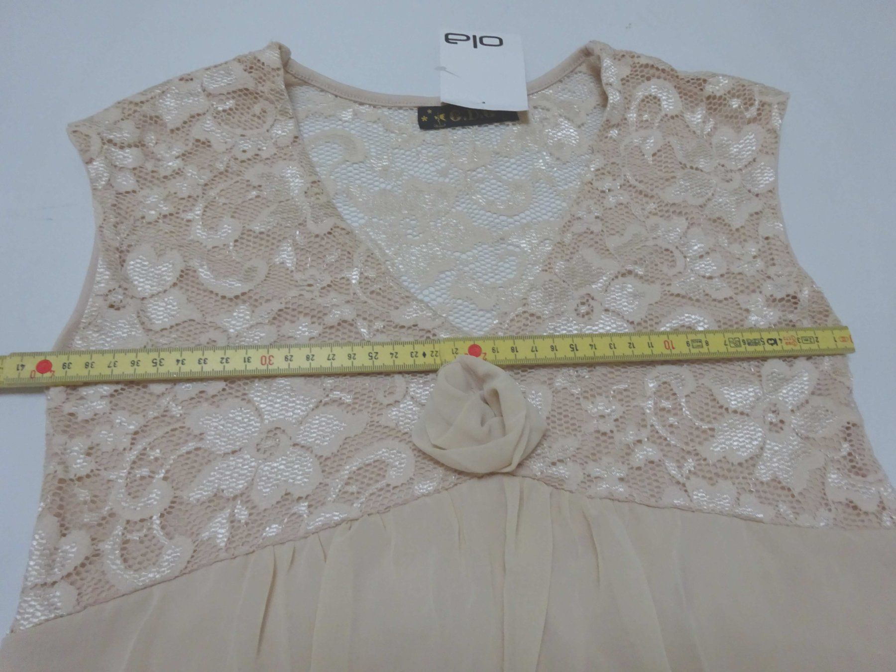 Vestiti: Neues Kleid - Spitze / Chiffon - beige - Grösse M – Nuovo e nell'imballaggio originale da Zofingen venduto da Justizia_01 3
