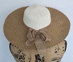 Sommerhut mit breiter Krempe, beige, neuwertig!