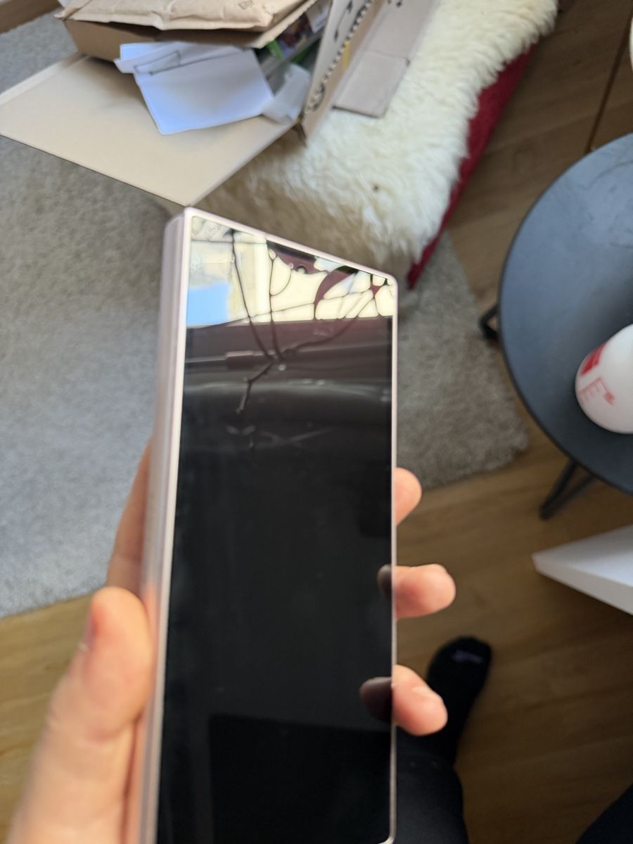 Samsung Handys / Smartphones: Samsung Galaxy Z Fold6 256GB – Gebraucht aus Uetikon am See von Stephi1992 5