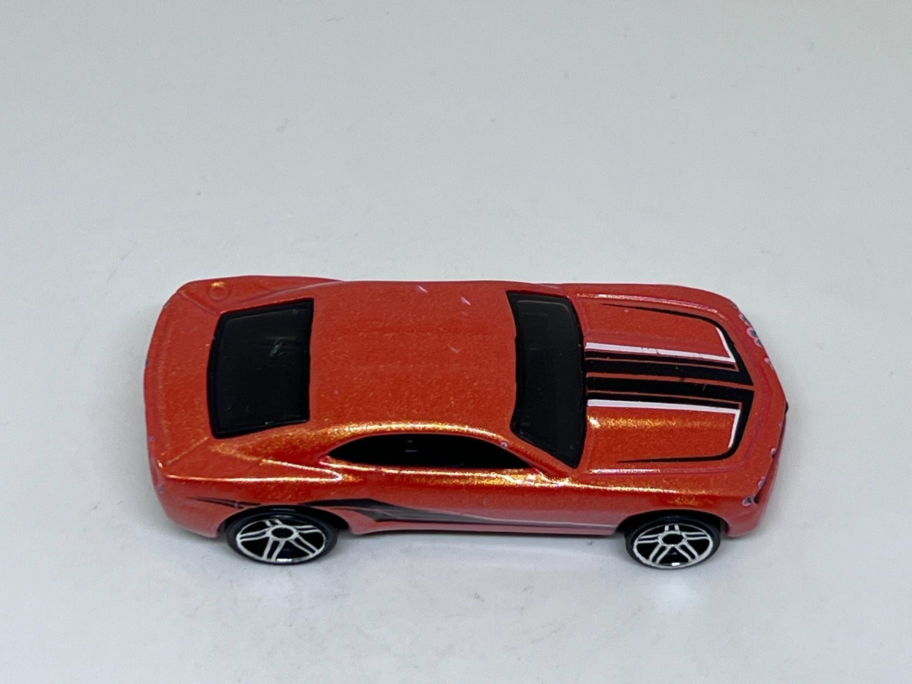 Hot Wheels Modellini d'auto: Hot Wheels Chevy Camaro Concept #208 – Usato da Wildegg venduto da LaaBoutique 1