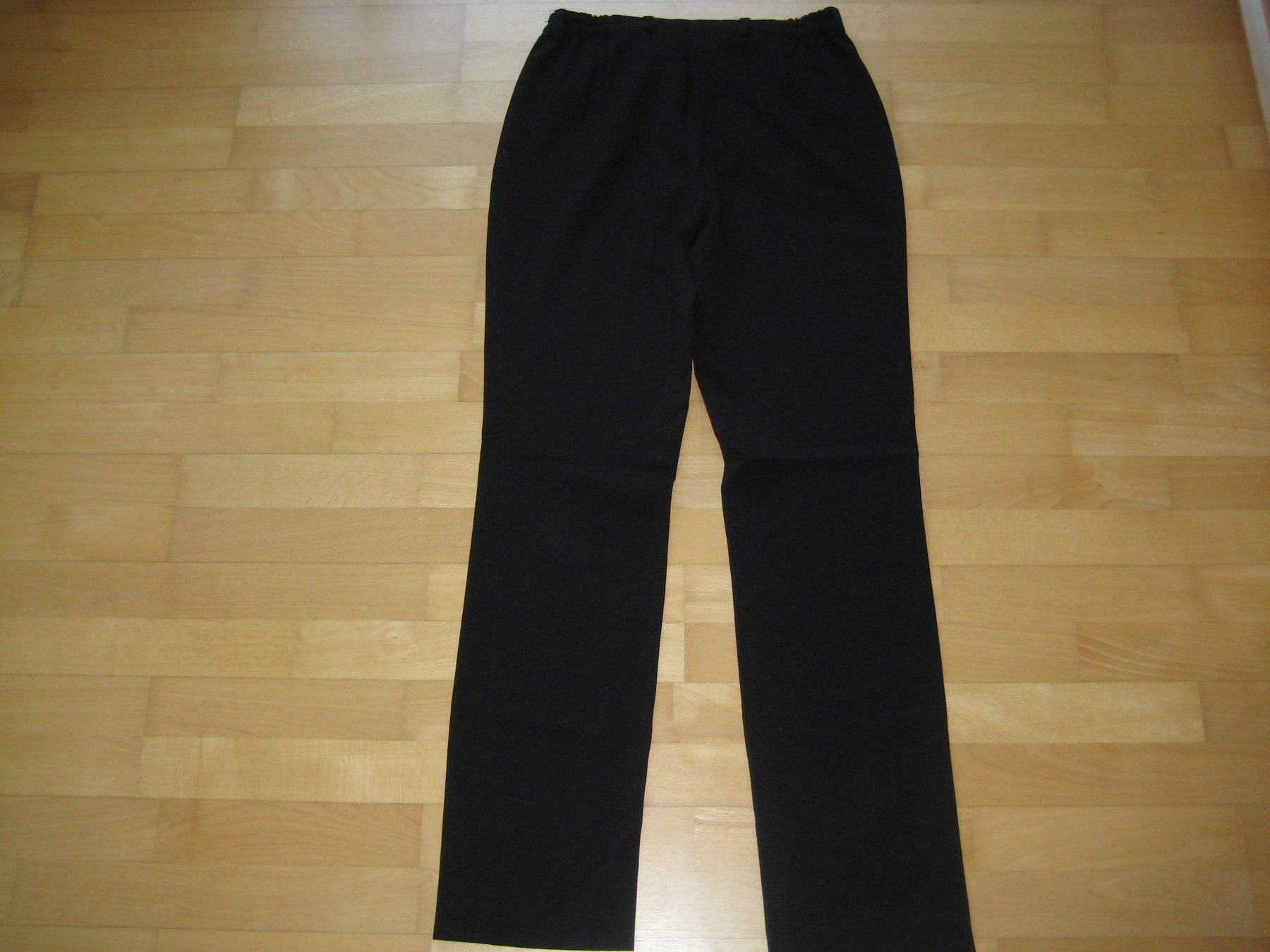 Pantaloni: Buntfalthose schwarz Grösse 36 – Usato da Dietlikon venduto da kue_6cd5 1