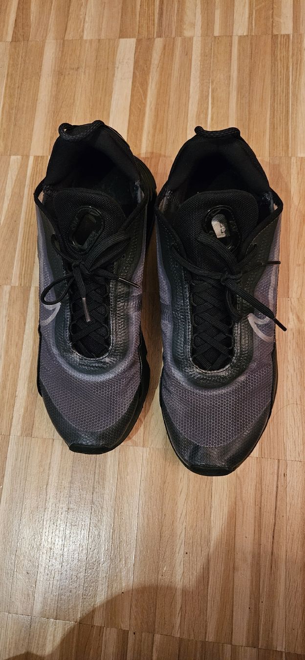 Nike Herrenschuhe: Nike Airmax schwarz/grau Gr 44.5 – Gebraucht aus herisau von Florusa 3