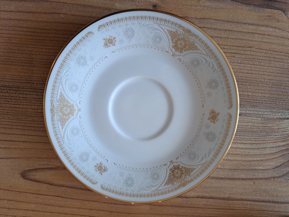 Noritake Geschirrsets: Noritake Highclere No. 2062 - Porzellanservice für 12 PAX – Neu (gemäss Beschreibung) aus Niedergampel von Picas2ndHand 2