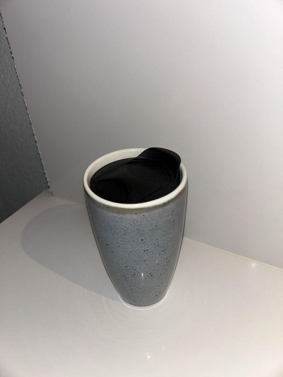 Tazze: Kaffeebecher mit Deckel - neu – Nuovo (secondo la descrizione) da Chur venduto da faja7000