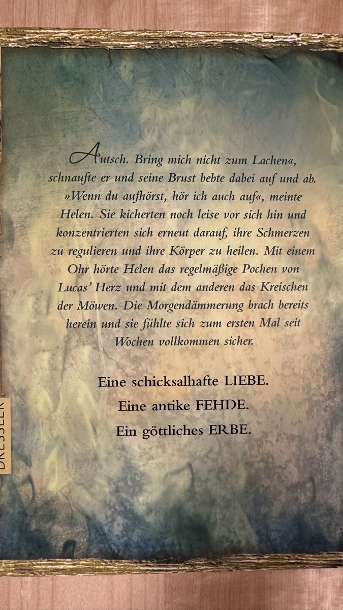 Libri: Göttlich-Trilogie Schuber - Josephine Angelini – Usato da Schönenwerd venduto da palaceofwords 2