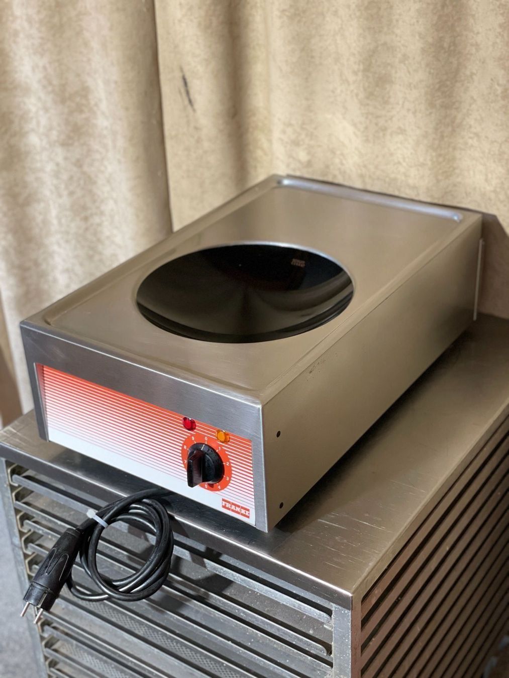 Elettrodomestici da cucina: Franke Wok – Usato da Rupperswil venduto da pimi88 4