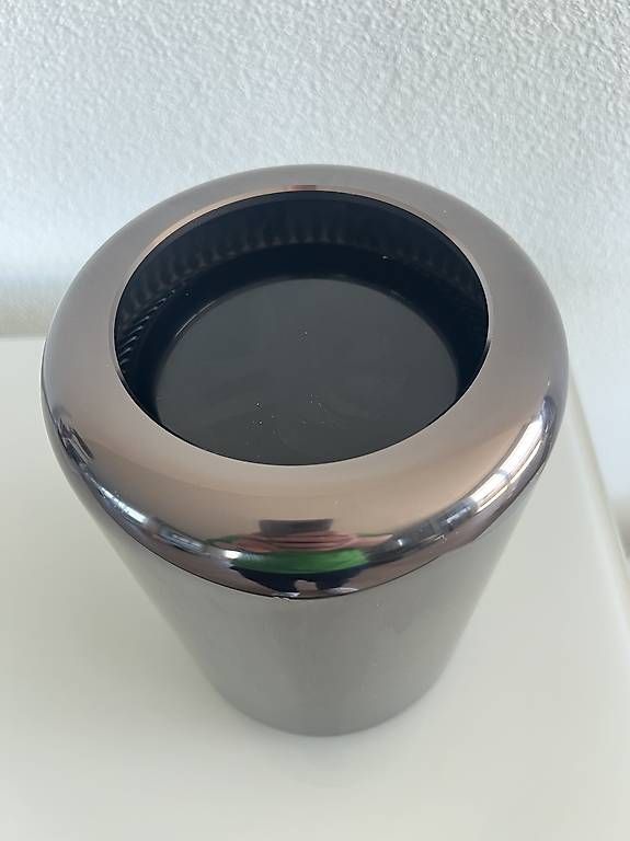 Apple PC: Kultiger Mac Pro - Late 2013 - Intel Xeon – Usato da Affoltern am Albis venduto da Rabbi002 1
