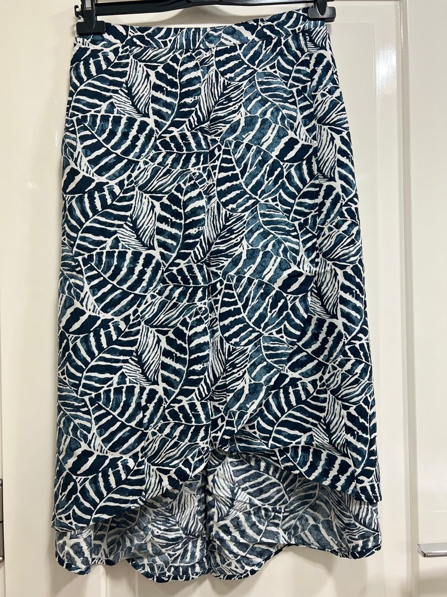 H&M Gonne: Sommerrock H&M Gr. S blau weiss - Gratisversand – Nuovo (secondo la descrizione) da Frutigen venduto da lurit