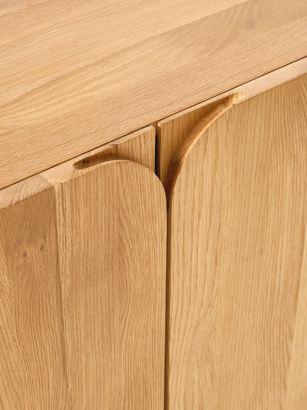 Westwing Cassettiere: Sideboard Cadi aus Eichenholz  Westwing CHF 1’649-60% – Nuovo (secondo la descrizione) da Otelfingen venduto da Yvonne_Outlet 5