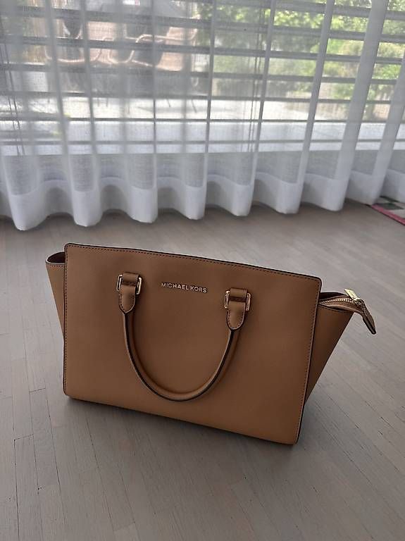 Michael Kors Taschen für Damen: Michael Kors Tasche braun Leder – Gebraucht aus Oftringen von lau_zf5r 3