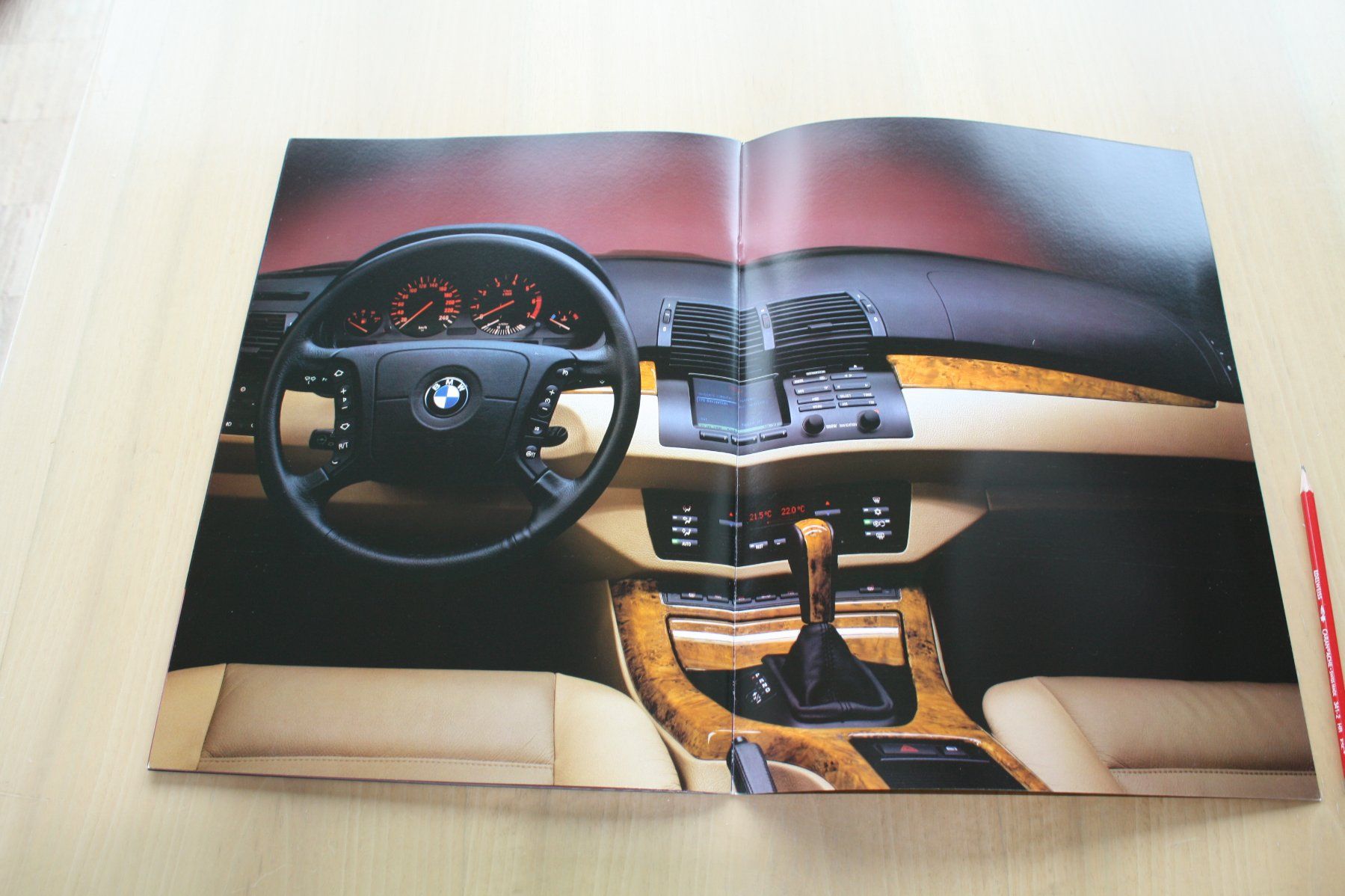 BMW Documents: BMW X5 E53 Grossformat Prospekt/CD 1999 – D'occasion à Wikon par erwin400 5