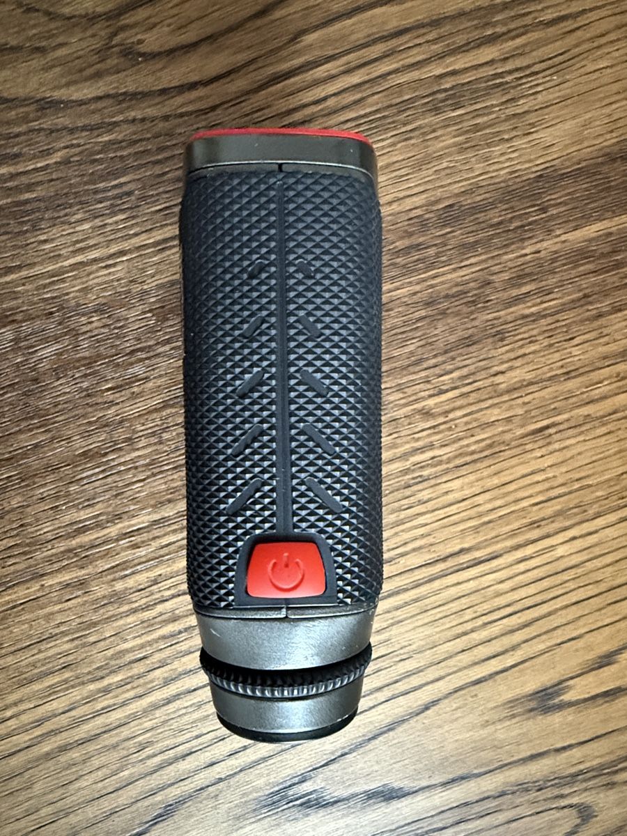 Misurare: Bushnell Pro X2 Entfernungsmesser Golf mit Hülle – Usato da Luzern venduto da Roeschuko 4