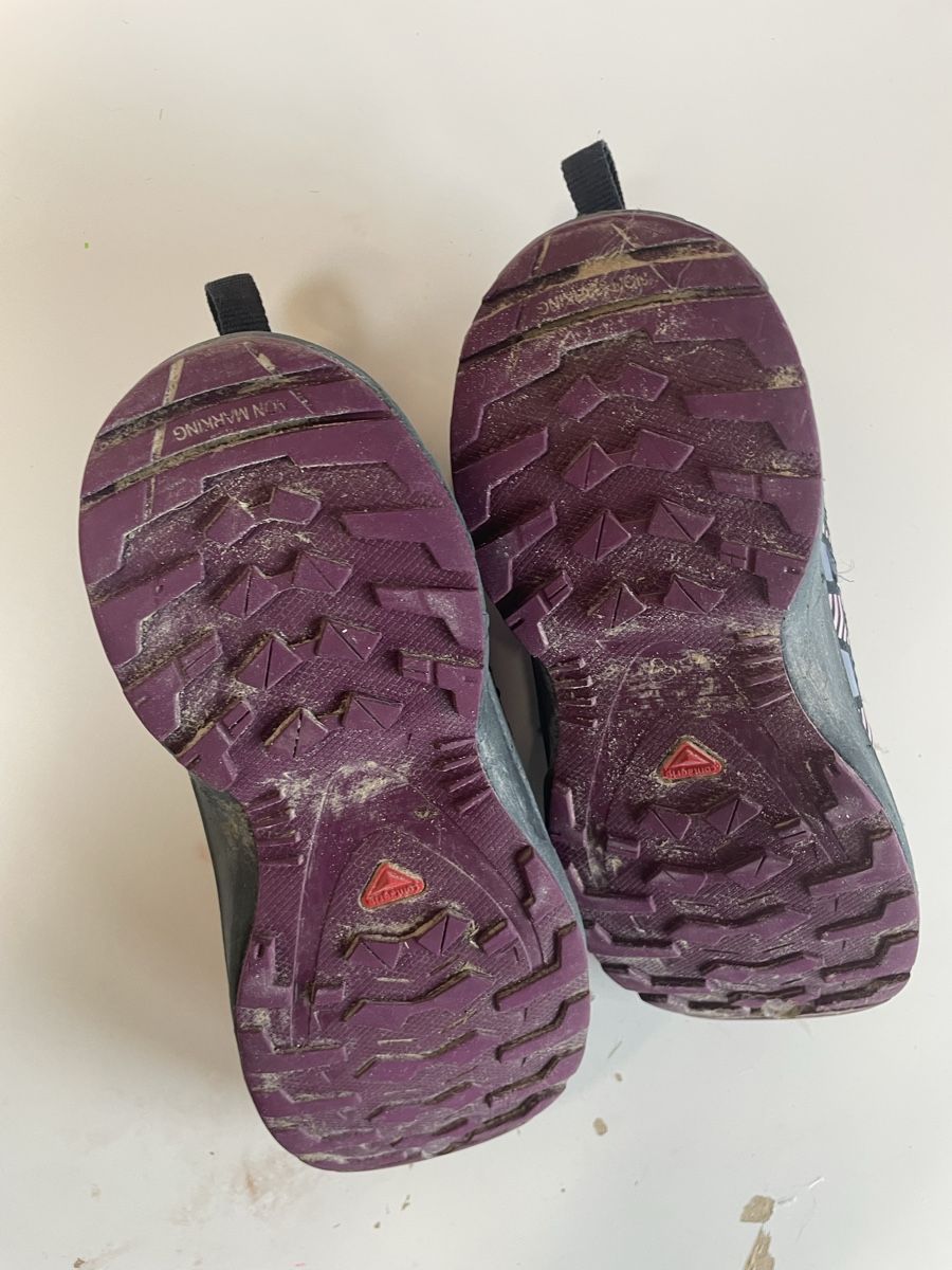 Salomon Scarpe per ragazze: Trekkingschuh von Salomon Gr. 35 – Usato da Recherswil venduto da jafa74 1
