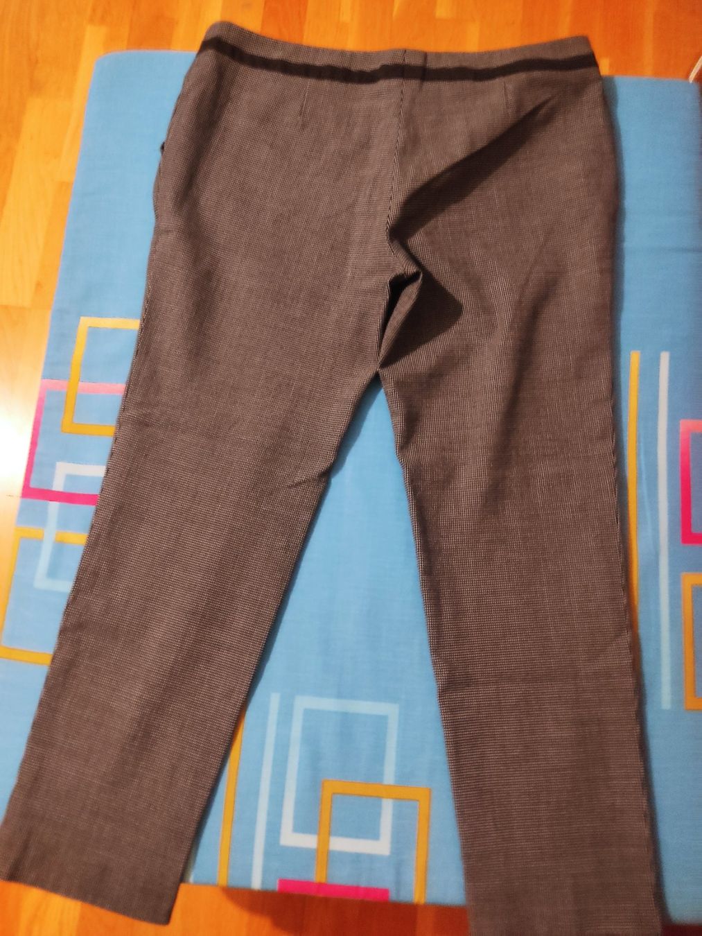 Akris Pantaloni: Pantalon Akris Punto – Nuovo (secondo la descrizione) da Bern venduto da Celinesim99 8