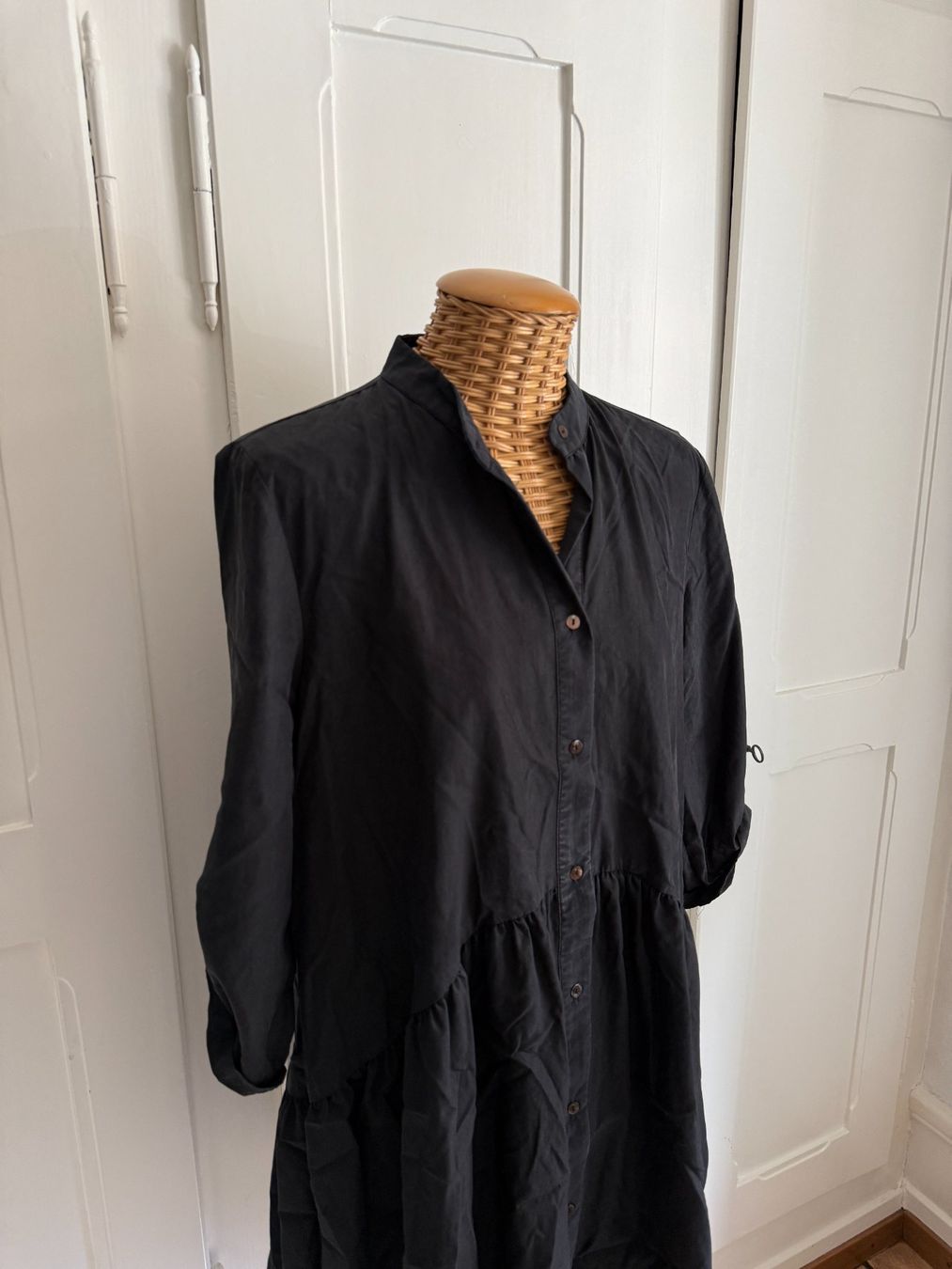 Zara Robes: ZARA - Blusenkleid schwarz L – D'occasion à Zürich par Diazaio 1