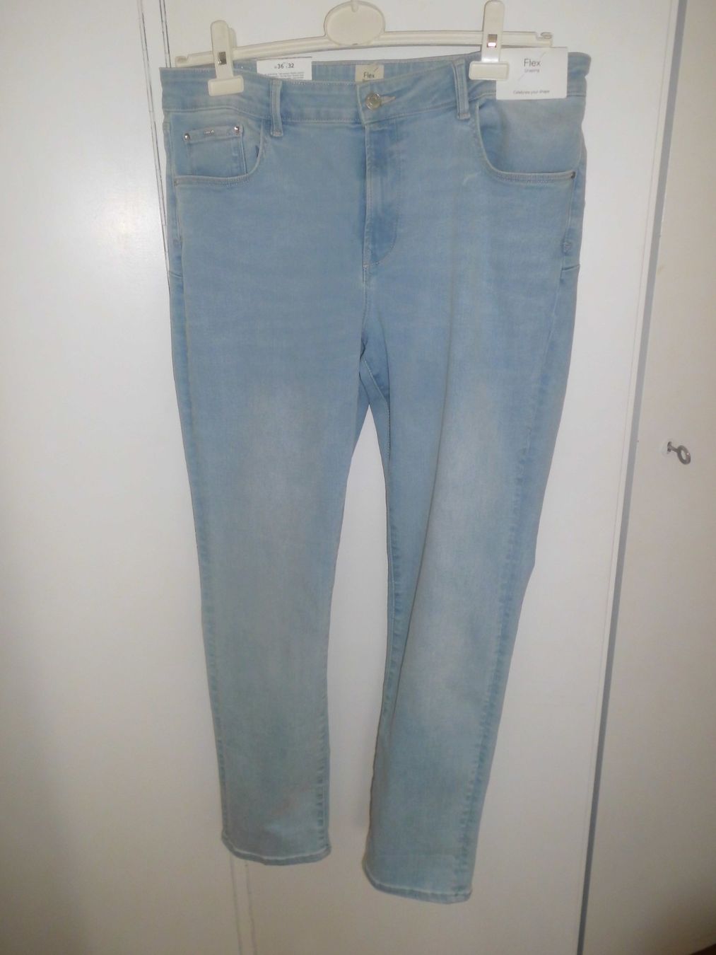 C&A Jeans: Blue jeans Slim  de C&A T. 46 – Nuovo (secondo la descrizione) da Marin-Epagnier venduto da Madja