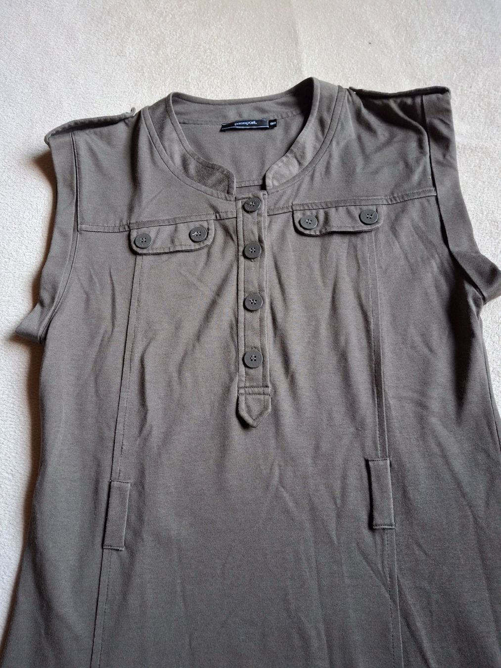 Robes: Robe taille 38 marque Passport – D'occasion à Villiers par san_jn5w 1