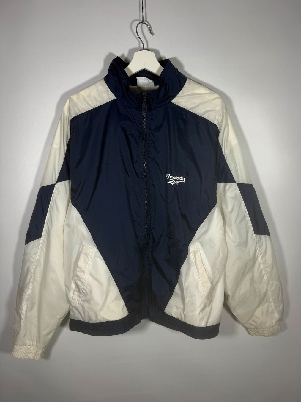 Giacche: Reebok Vintage Trainingsjacke L – Usato da Mühledorf BE venduto da ericgrunder_12