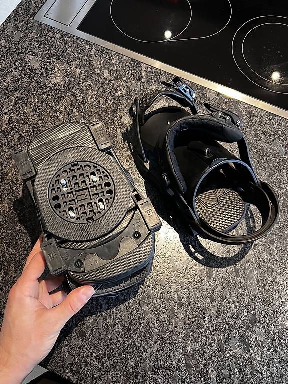 Fixations: Jones NOW Meteorite Snowboard Bindung small – D'occasion à Diemtigen par mey_jf8n 3