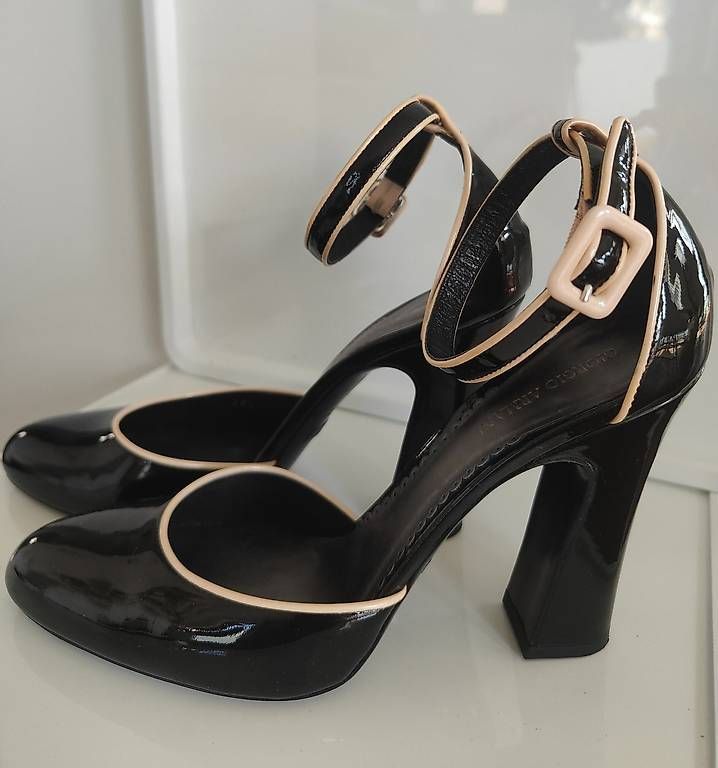 Armani Scarpe da donna: Scarpe GIORGIO ARMANI – Usato da Lugano venduto da claudio.luga