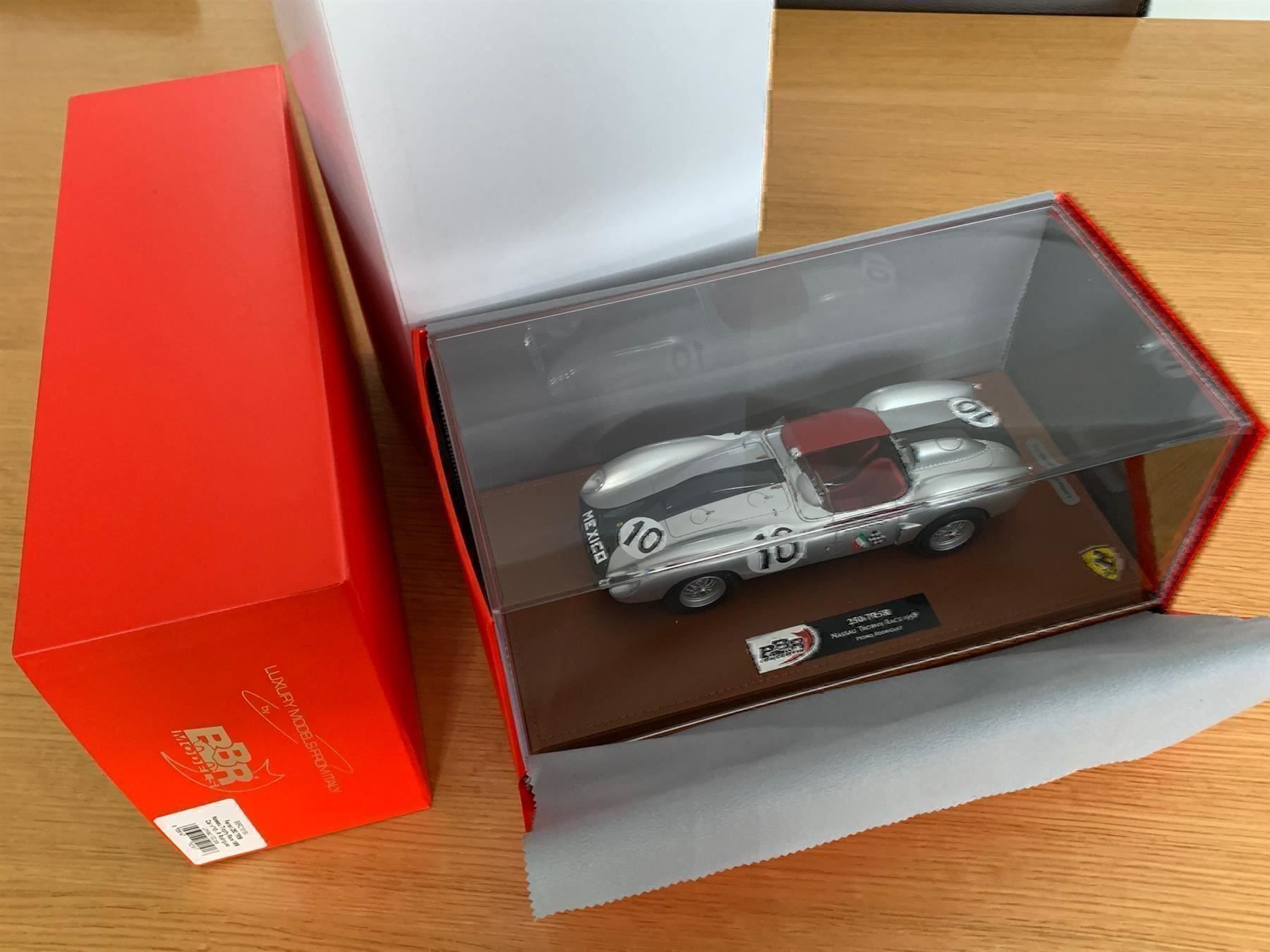 Modellini d'auto: Ferrari 250 Testarossa  silber 1/18  BBR – Nuovo e nell'imballaggio originale da Stein AR venduto da Krabbe2 6